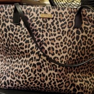 👜Kate Spade Leopard Print Tote👜